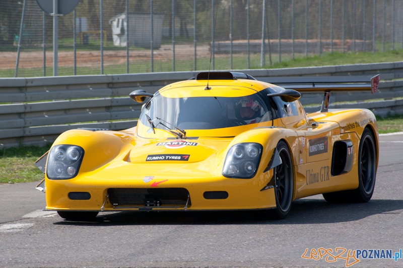 spotkanie klubu 300tu na Torze Poznań - 16.04.2011 r. Foto: LepszyPOZNAN.pl / Paweł Rychter spotkanie klubu 300tu na Torze Poznań - 16.04.2011 r. Foto: LepszyPOZNAN.pl / Paweł Rychter