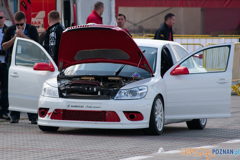 spotkanie klubu 300tu na Torze Poznań - 16.04.2011 r. Foto: LepszyPOZNAN.pl / Paweł Rychter spotkanie klubu 300tu na Torze Poznań - 16.04.2011 r. Foto: LepszyPOZNAN.pl / Paweł Rychter
