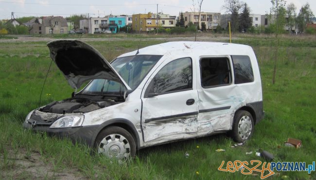 wypadek w Kórniku Foto: KMP PSP wypadek w Kórniku Foto: KMP PSP