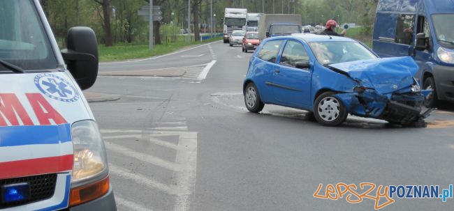 wypadek w Kórniku Foto: KMP PSP wypadek w Kórniku Foto: KMP PSP