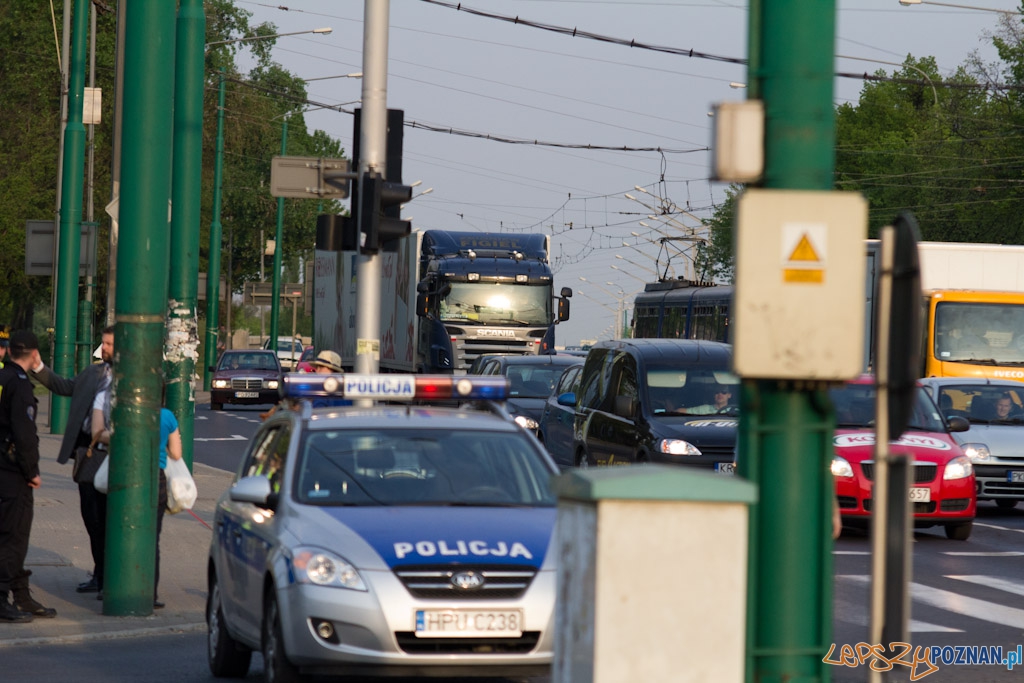 Alarm bombowy na Strzeleckiej Foto: lepszyPOZNAN.pl / Piotr Rychter Alarm bombowy na Strzeleckiej Foto: lepszyPOZNAN.pl / Piotr Rychter