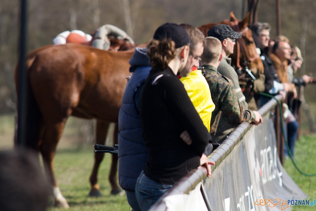 Dni Ułana 2011 - konkurs władania szpadą Foto: lepszyPOZNAN.pl / Piotr Rychter Dni Ułana 2011 - konkurs władania szpadą Foto: lepszyPOZNAN.pl / Piotr Rychter