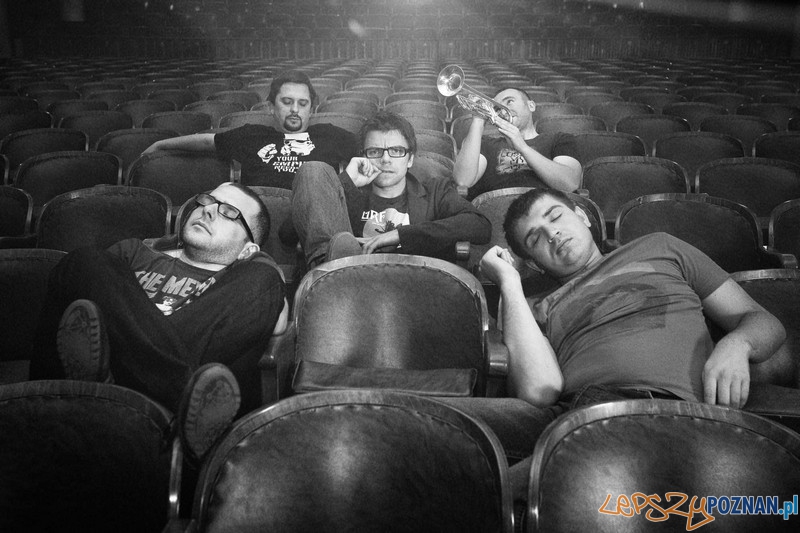 happysad Foto: happysad Foto: