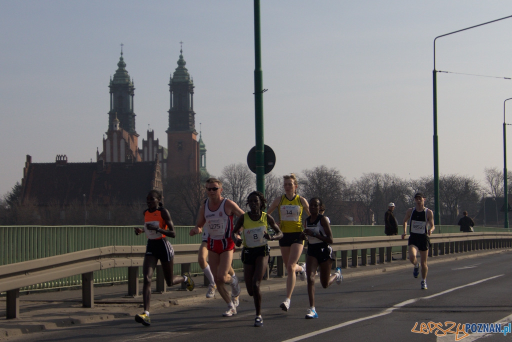 4 Poznań Półmaraton - 3.04.2011 Foto: lepszyPOZNAN.pl / Piotr Rychter 4 Poznań Półmaraton - 3.04.2011 Foto: lepszyPOZNAN.pl / Piotr Rychter
