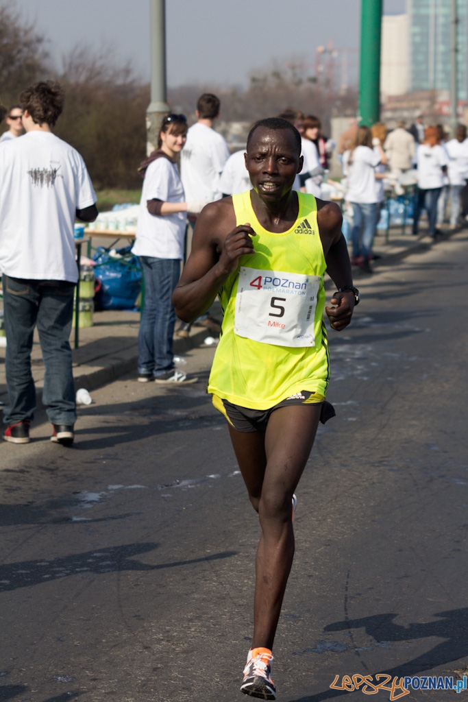 4 Poznań Półmaraton - 3.04.2011 Foto: lepszyPOZNAN.pl / Piotr Rychter 4 Poznań Półmaraton - 3.04.2011 Foto: lepszyPOZNAN.pl / Piotr Rychter