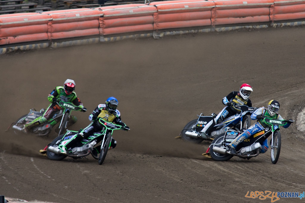 PSŻ Lechma Poznań - RKS ROW Rybnik - Stadion na Golecinie 25.04.2011 r. Foto: lepszyPOZNAN.pl / Piotr Rychter PSŻ Lechma Poznań - RKS ROW Rybnik - Stadion na Golecinie 25.04.2011 r. Foto: lepszyPOZNAN.pl / Piotr Rychter