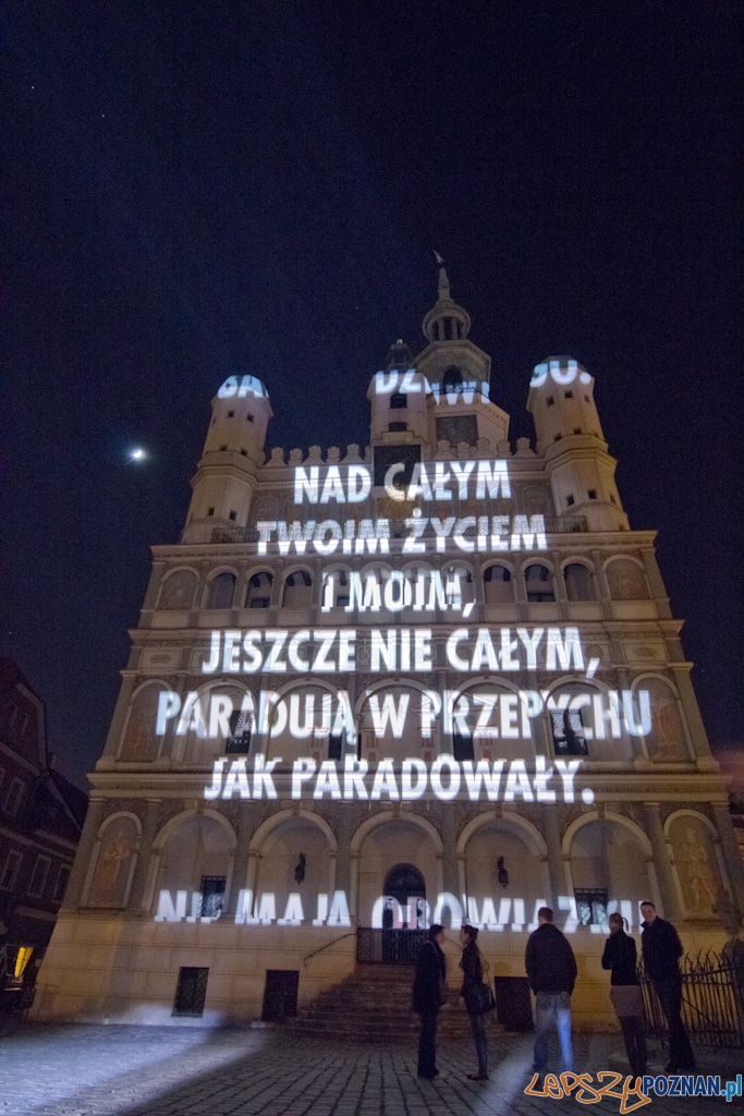 Prezentacja wierszy Wisławy Szymborskiej - Ratusz Foto: lepszyPOZNAN.pl / Piotr Rychter Prezentacja wierszy Wisławy Szymborskiej - Ratusz Foto: lepszyPOZNAN.pl / Piotr Rychter