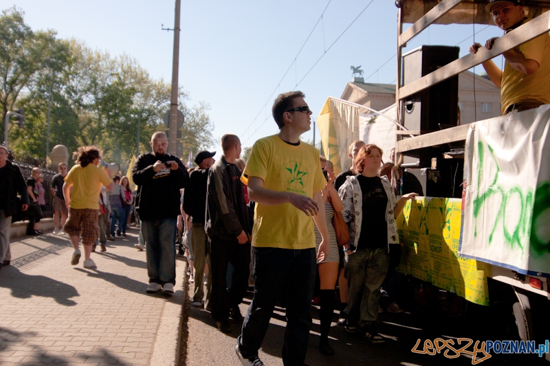Marsz Wyzwolenia Konopi - Poznań 07.05.2011 r. Foto: LepszyPOZNAN.pl / Paweł Rychter Marsz Wyzwolenia Konopi - Poznań 07.05.2011 r. Foto: LepszyPOZNAN.pl / Paweł Rychter