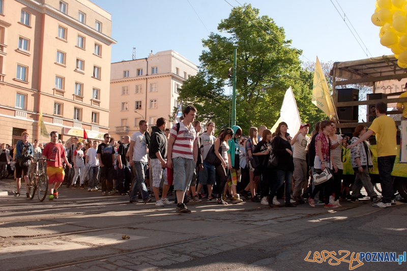 Marsz Wyzwolenia Konopi - Poznań 07.05.2011 r. Foto: LepszyPOZNAN.pl / Paweł Rychter Marsz Wyzwolenia Konopi - Poznań 07.05.2011 r. Foto: LepszyPOZNAN.pl / Paweł Rychter