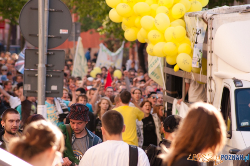 Marsz Wyzwolenia Konopi - Poznań 07.05.2011 r. Foto: LepszyPOZNAN.pl / Paweł Rychter Marsz Wyzwolenia Konopi - Poznań 07.05.2011 r. Foto: LepszyPOZNAN.pl / Paweł Rychter