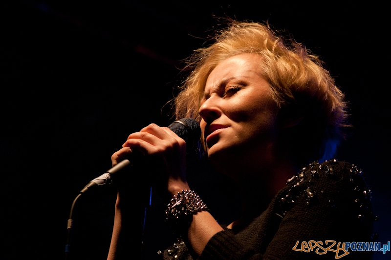 Paulina Przybysz (PINNAWELA) - Nowe Nurty 2011 - 14.05.2011 r Foto: LepszyPOZNAN.pl / Paweł Rychter Paulina Przybysz (PINNAWELA) - Nowe Nurty 2011 - 14.05.2011 r Foto: LepszyPOZNAN.pl / Paweł Rychter