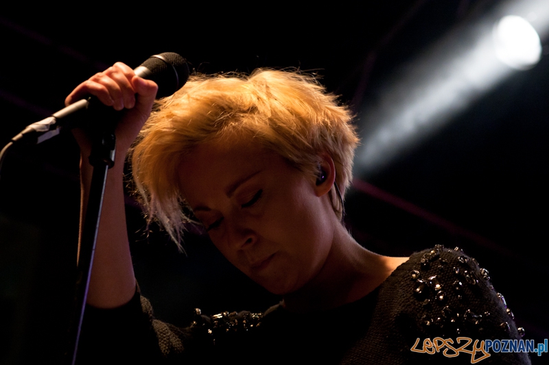 Paulina Przybysz (PINNAWELA) - Nowe Nurty 2011 - 14.05.2011 r Foto: LepszyPOZNAN.pl / Paweł Rychter Paulina Przybysz (PINNAWELA) - Nowe Nurty 2011 - 14.05.2011 r Foto: LepszyPOZNAN.pl / Paweł Rychter