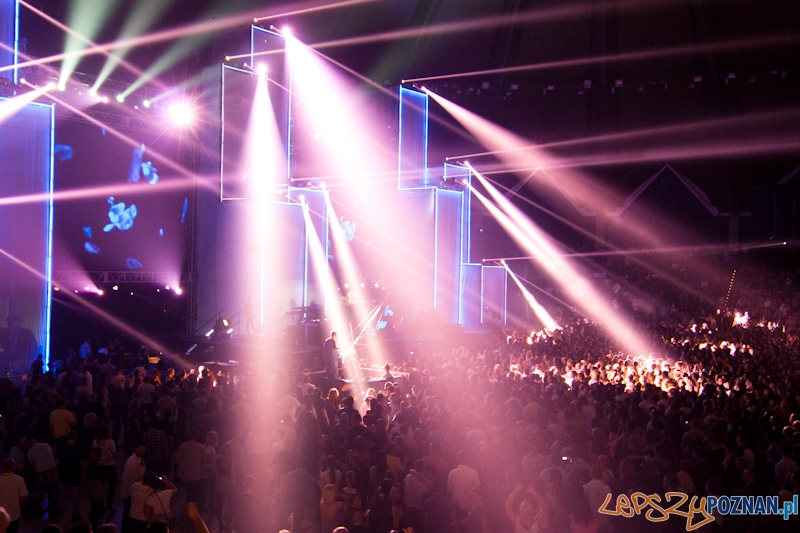 ATB in Concert 2011 - Hala Arena 2.05.2011 r. Foto: LepszyPOZNAN.pl / Paweł Rychter ATB in Concert 2011 - Hala Arena 2.05.2011 r. Foto: LepszyPOZNAN.pl / Paweł Rychter