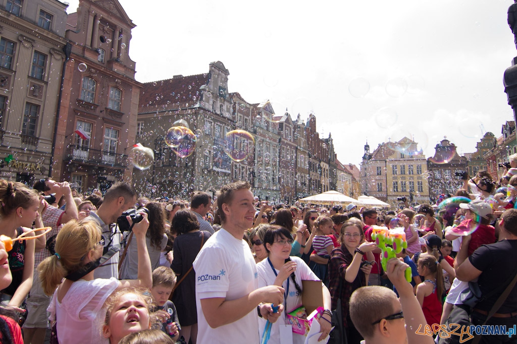 Bańki mydlane Foto: lepszyPOZNAN.pl / Piotr Rychter Bańki mydlane Foto: lepszyPOZNAN.pl / Piotr Rychter