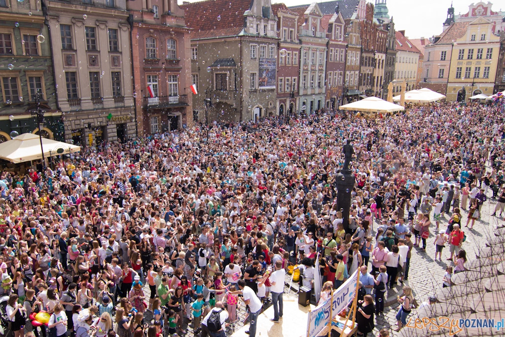 Bańki mydlane Foto: lepszyPOZNAN.pl / Piotr Rychter Bańki mydlane Foto: lepszyPOZNAN.pl / Piotr Rychter