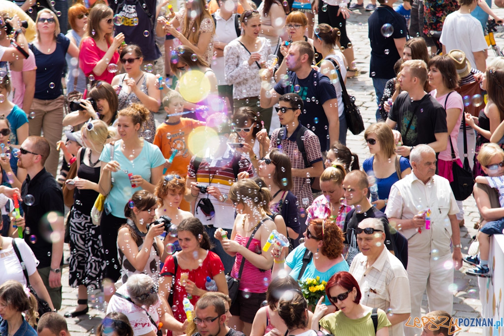Bańki mydlane Foto: lepszyPOZNAN.pl / Piotr Rychter Bańki mydlane Foto: lepszyPOZNAN.pl / Piotr Rychter