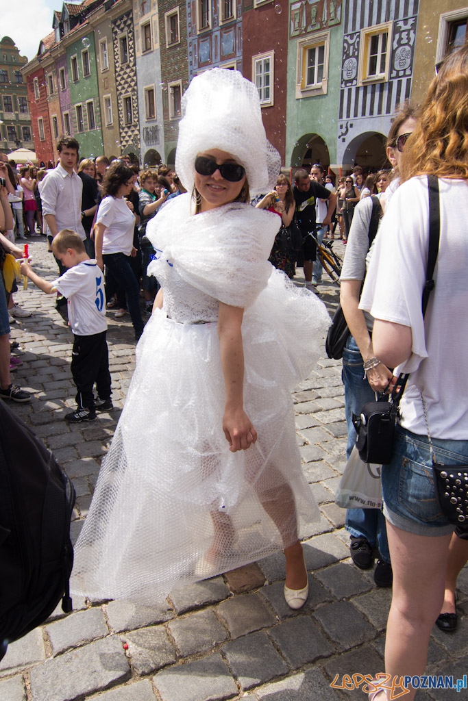 Bańki mydlane Foto: lepszyPOZNAN.pl / Piotr Rychter Bańki mydlane Foto: lepszyPOZNAN.pl / Piotr Rychter