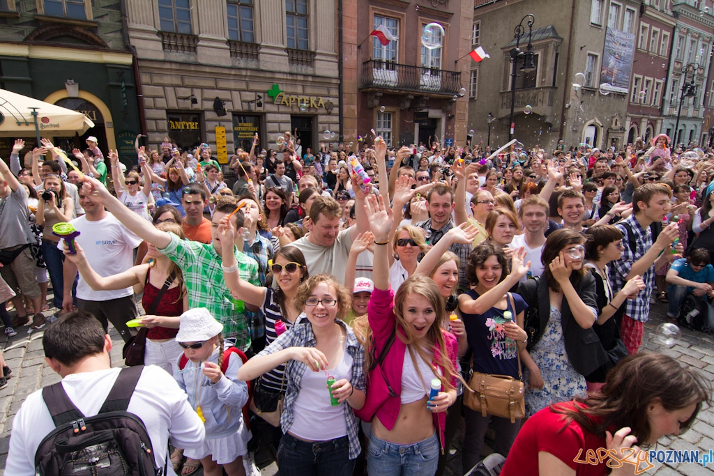 Bańki mydlane Foto: lepszyPOZNAN.pl / Piotr Rychter Bańki mydlane Foto: lepszyPOZNAN.pl / Piotr Rychter