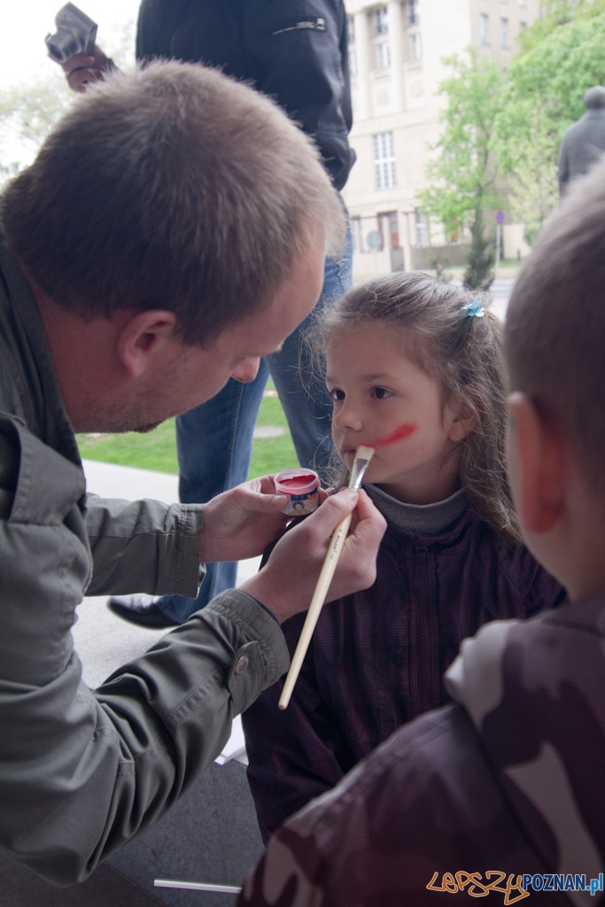 Dzień Flagi - 2.05.2011 r. Foto: lepszyPOZNAN.pl / Piotr Rychter Dzień Flagi - 2.05.2011 r. Foto: lepszyPOZNAN.pl / Piotr Rychter