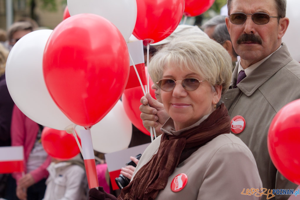 Dzień Flagi - 2.05.2011 r. Foto: lepszyPOZNAN.pl / Piotr Rychter Dzień Flagi - 2.05.2011 r. Foto: lepszyPOZNAN.pl / Piotr Rychter