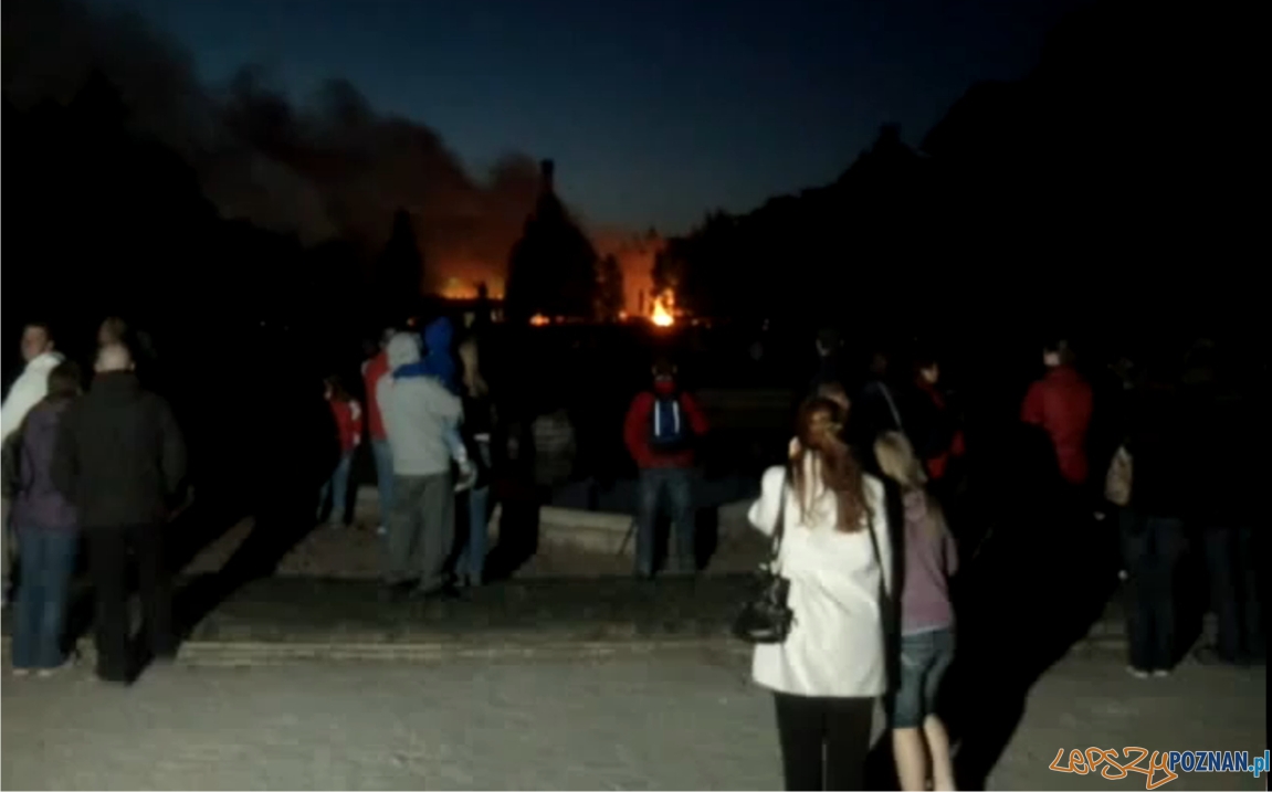 Pożar w Parku Wilsona Foto: moeru88 Pożar w Parku Wilsona Foto: moeru88