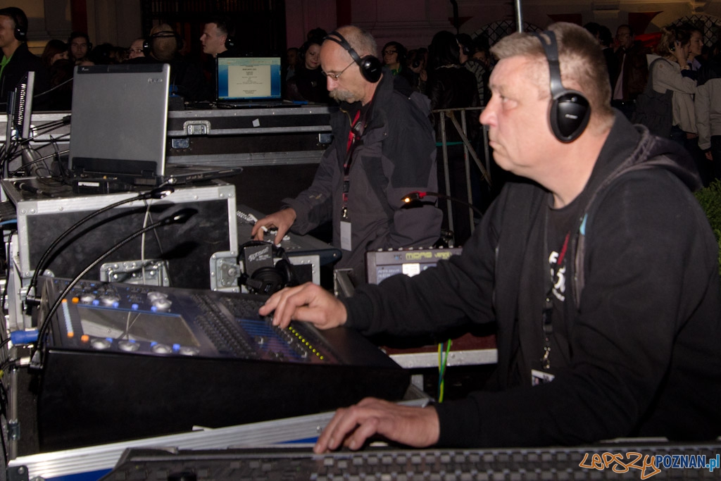 Nowe Nurty - Silent Concert - ShaKoFraKo Foto: lepszyPOZNAN.pl / Piotr Rychter Nowe Nurty - Silent Concert - ShaKoFraKo Foto: lepszyPOZNAN.pl / Piotr Rychter