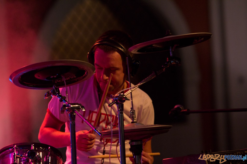 Nowe Nurty - Silent Concert - ShaKoFraKo Foto: lepszyPOZNAN.pl / Piotr Rychter Nowe Nurty - Silent Concert - ShaKoFraKo Foto: lepszyPOZNAN.pl / Piotr Rychter