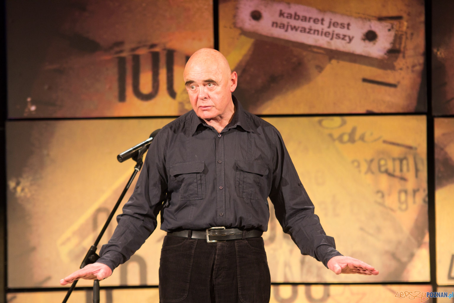 Zostań Gwiażdą Kabaretu - gość specjalny Stanisław Tym Foto: lepszyPOZNAN.pl / Piotr Rychter Zostań Gwiażdą Kabaretu - gość specjalny Stanisław Tym Foto: lepszyPOZNAN.pl / Piotr Rychter