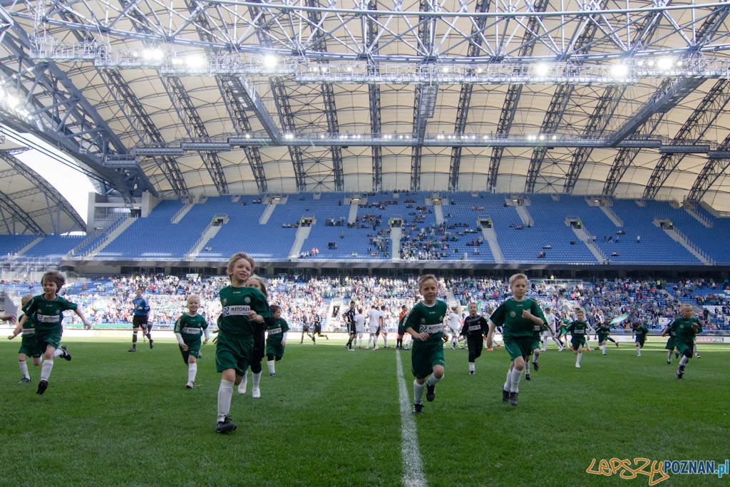 Warta Poznań - Sandecja Nowy Sącz 8.05.2011 r. Foto: lepszyPOZNAN.pl / Piotr Rychter Warta Poznań - Sandecja Nowy Sącz 8.05.2011 r. Foto: lepszyPOZNAN.pl / Piotr Rychter