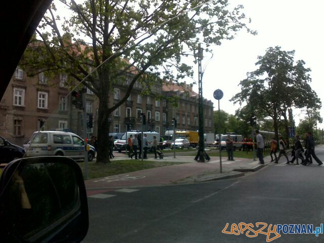 wypadek na Przybyszewskiego Foto: Ewelina / gsm wypadek na Przybyszewskiego Foto: Ewelina / gsm