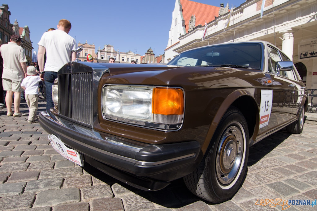 II Międzynarodowy Zlot Rolls Royce&Bentley Poznań 2011 Foto: lepszyPOZNAN.pl / Piotr Rychter II Międzynarodowy Zlot Rolls Royce&Bentley Poznań 2011 Foto: lepszyPOZNAN.pl / Piotr Rychter