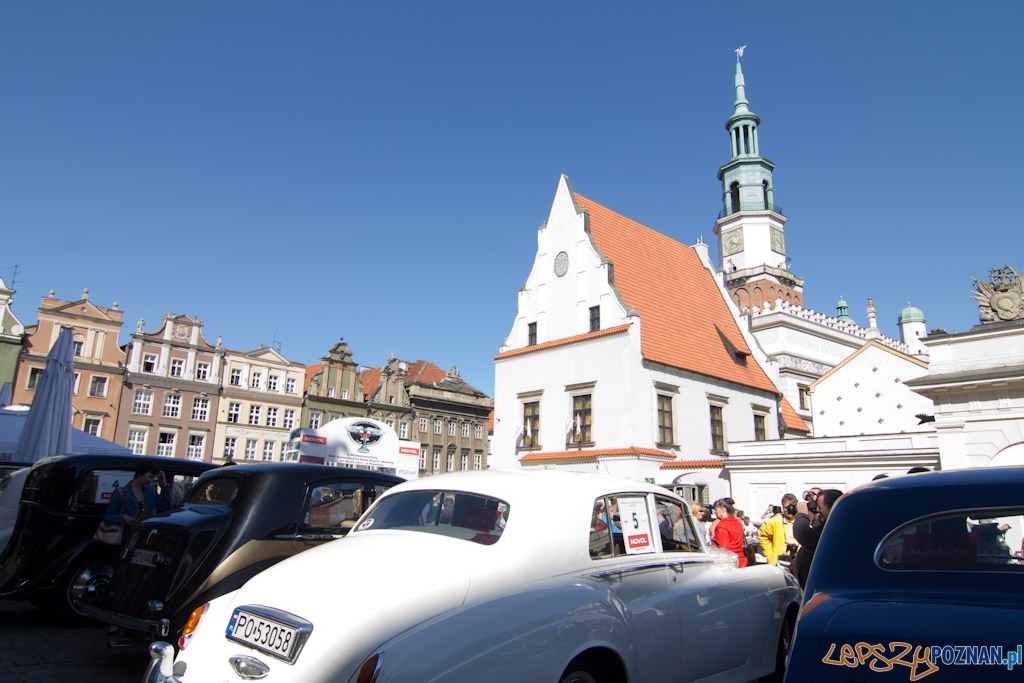 II Międzynarodowy Zlot Rolls Royce&Bentley Poznań 2011 Foto: lepszyPOZNAN.pl / Piotr Rychter II Międzynarodowy Zlot Rolls Royce&Bentley Poznań 2011 Foto: lepszyPOZNAN.pl / Piotr Rychter