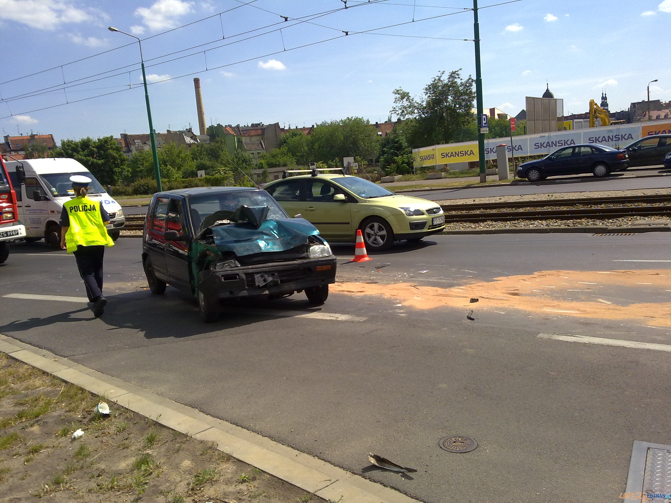 Kraksa na Estkowskiego (8) Foto: Kraksa na Estkowskiego (8) Foto: