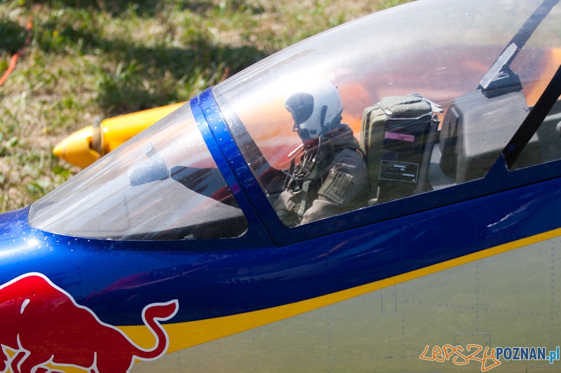 IV Ogólnopolski Zlot Gigantów 2011 - Lotnisko Bednary 05.06.2011 r. Foto: LepszyPOZNAN.pl / Paweł Rychter IV Ogólnopolski Zlot Gigantów 2011 - Lotnisko Bednary 05.06.2011 r. Foto: LepszyPOZNAN.pl / Paweł Rychter