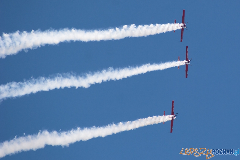 IV Ogólnopolski Zlot Gigantów 2011 - Lotnisko Bednary 05.06.2011 r. Foto: LepszyPOZNAN.pl / Paweł Rychter IV Ogólnopolski Zlot Gigantów 2011 - Lotnisko Bednary 05.06.2011 r. Foto: LepszyPOZNAN.pl / Paweł Rychter