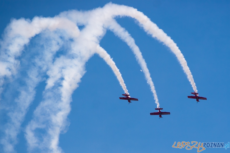 IV Ogólnopolski Zlot Gigantów 2011 - Lotnisko Bednary 05.06.2011 r. Foto: LepszyPOZNAN.pl / Paweł Rychter IV Ogólnopolski Zlot Gigantów 2011 - Lotnisko Bednary 05.06.2011 r. Foto: LepszyPOZNAN.pl / Paweł Rychter