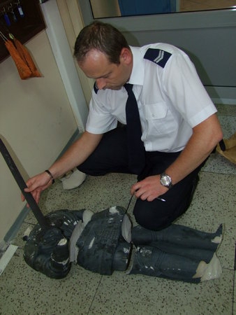 Zniszczony pręgierz Foto: KWP w Poznaniu Zniszczony pręgierz Foto: KWP w Poznaniu