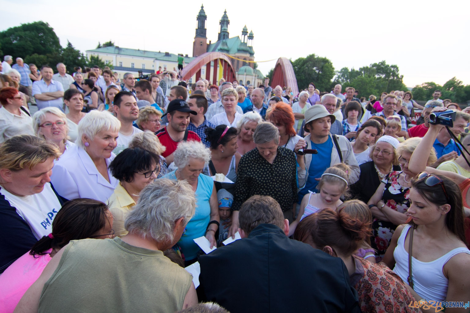 Szwedzki stół i lecie Polskiego Teatru Tańca Foto: lepszyPOZNAN.pl / Piotr Rychter Szwedzki stół i lecie Polskiego Teatru Tańca Foto: lepszyPOZNAN.pl / Piotr Rychter