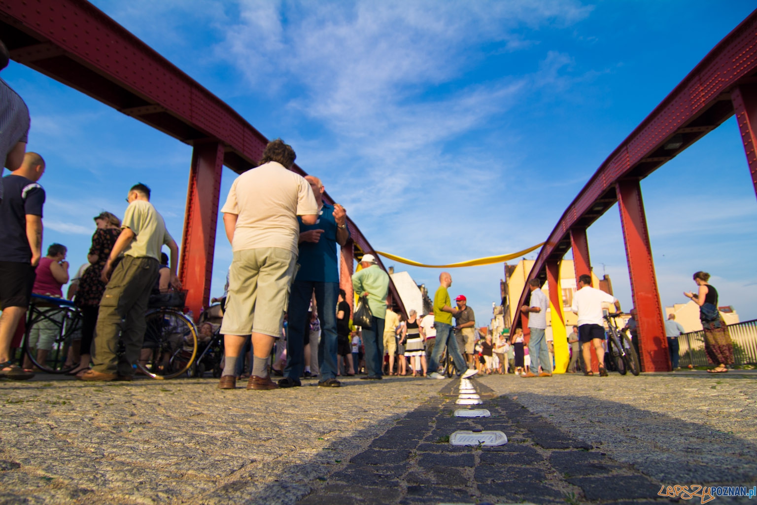 Szwedzki stół i lecie Polskiego Teatru Tańca Foto: lepszyPOZNAN.pl / Piotr Rychter Szwedzki stół i lecie Polskiego Teatru Tańca Foto: lepszyPOZNAN.pl / Piotr Rychter