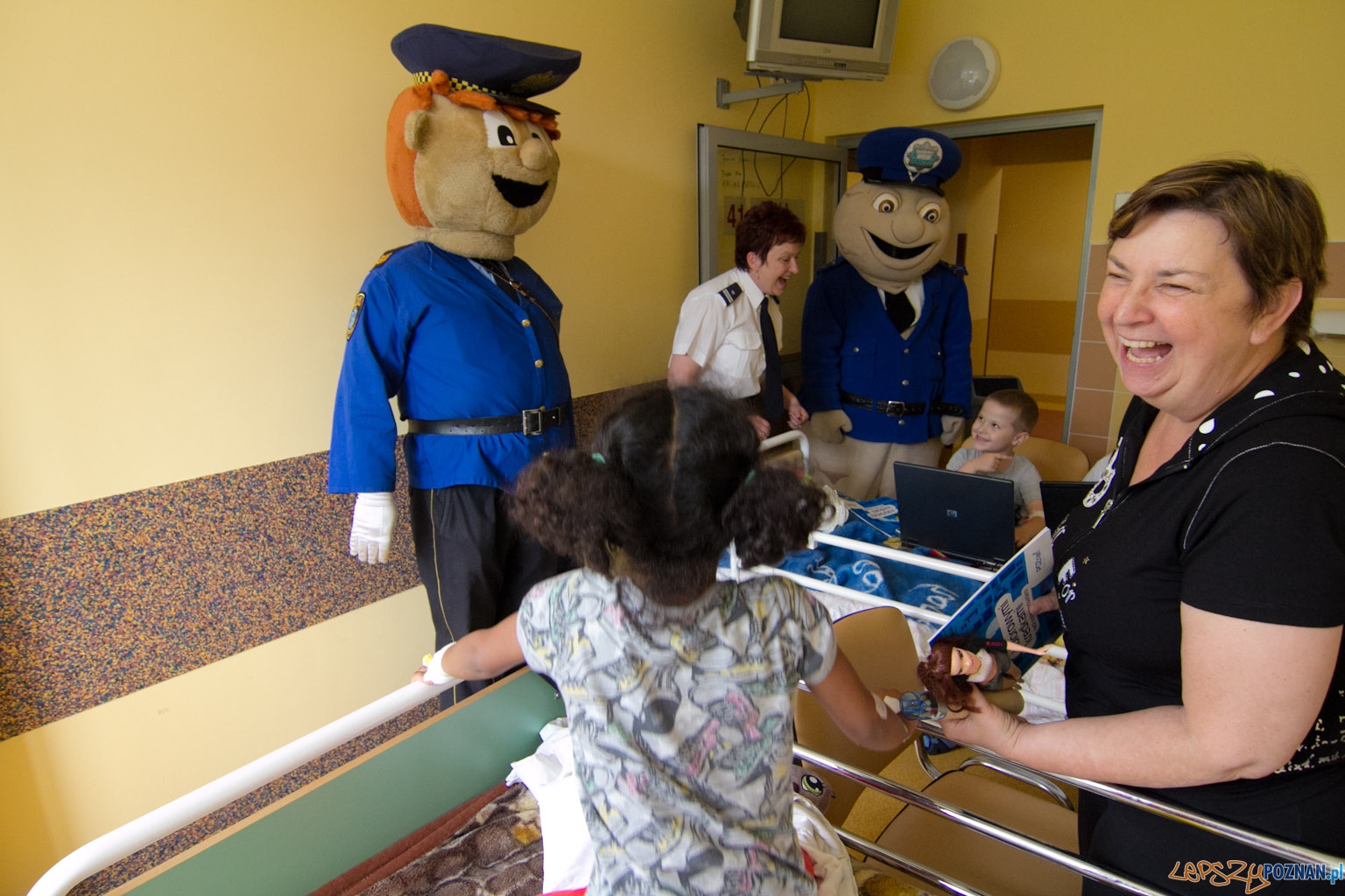 Festyn w szpitalu przy ul. Szpitalnej Foto: lepszyPOZNAN.pl / Piotr Rychter Festyn w szpitalu przy ul. Szpitalnej Foto: lepszyPOZNAN.pl / Piotr Rychter