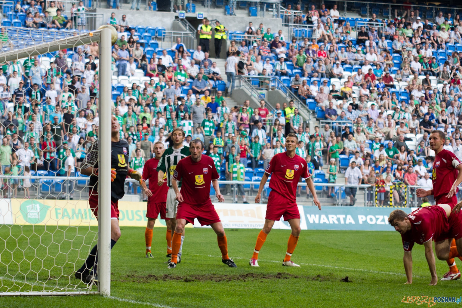 Warta Poznań - Kolejarz Stróże Foto: lepszyPOZNAN.pl / Piotr Rychter Warta Poznań - Kolejarz Stróże Foto: lepszyPOZNAN.pl / Piotr Rychter