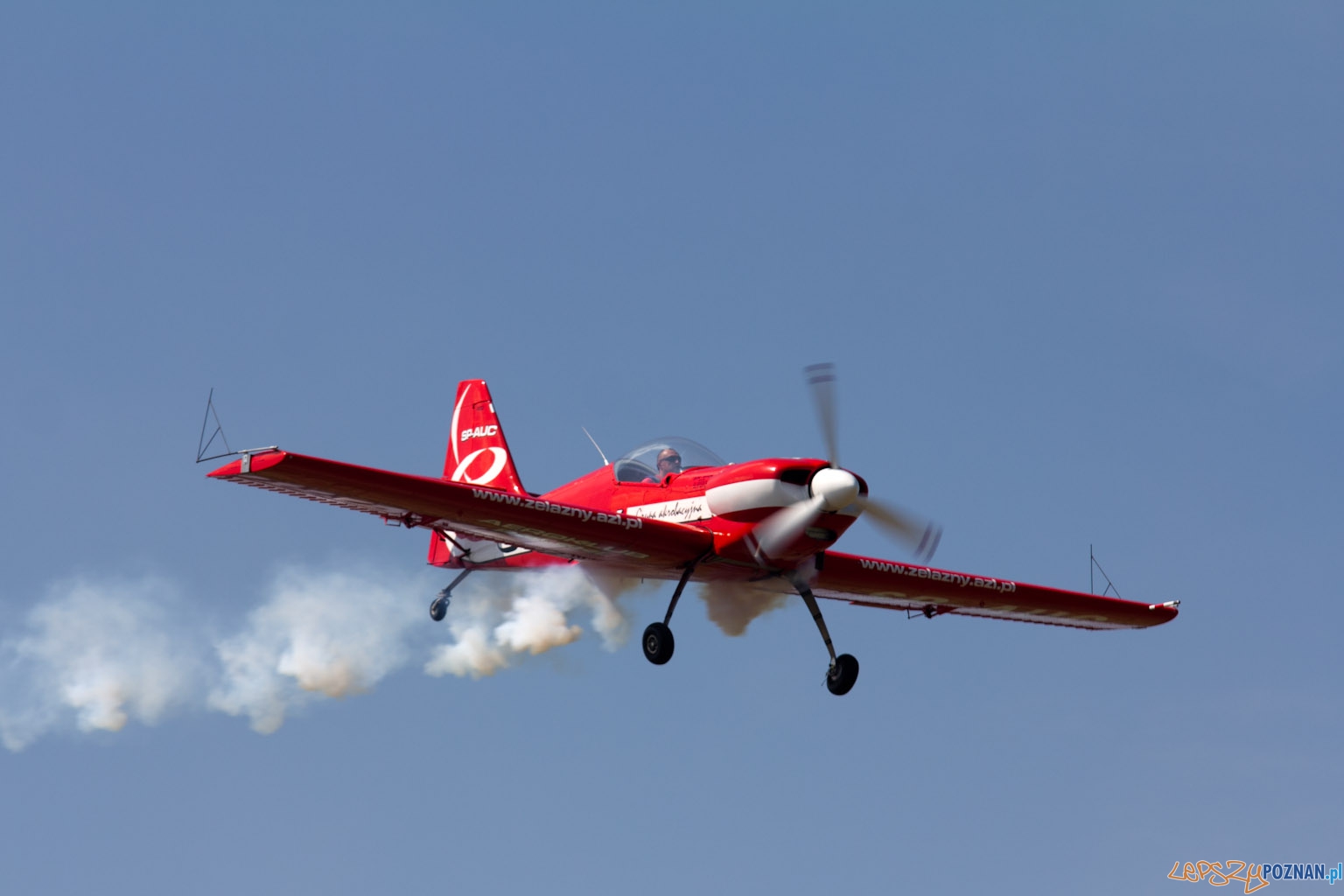 IV Ogólnopolski Zlot Gigantów 2011 - Lotnisko Bednary 05.06.2011 r. Foto: lepszyPOZNAN.pl / Piotr Rychter IV Ogólnopolski Zlot Gigantów 2011 - Lotnisko Bednary 05.06.2011 r. Foto: lepszyPOZNAN.pl / Piotr Rychter