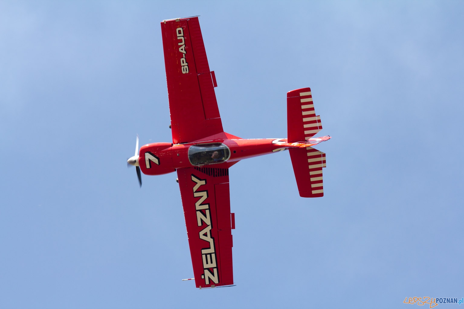 IV Ogólnopolski Zlot Gigantów 2011 - Lotnisko Bednary 05.06.2011 r. Foto: lepszyPOZNAN.pl / Piotr Rychter IV Ogólnopolski Zlot Gigantów 2011 - Lotnisko Bednary 05.06.2011 r. Foto: lepszyPOZNAN.pl / Piotr Rychter