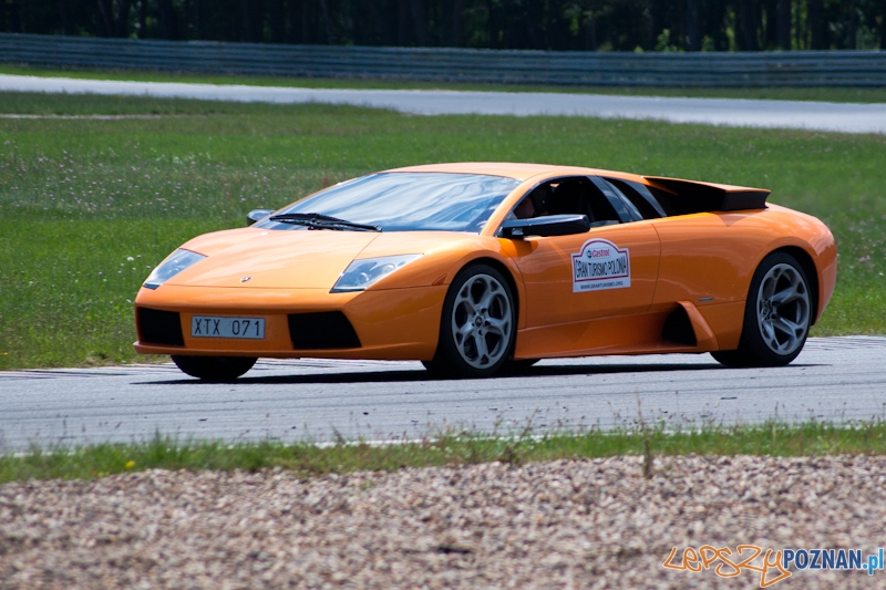 Gran Turismo Polonia 2011 r. - dzień 4 - 06.07.20122 r. Foto: LepszyPOZNAN.pl / Paweł Rychter Gran Turismo Polonia 2011 r. - dzień 4 - 06.07.20122 r. Foto: LepszyPOZNAN.pl / Paweł Rychter