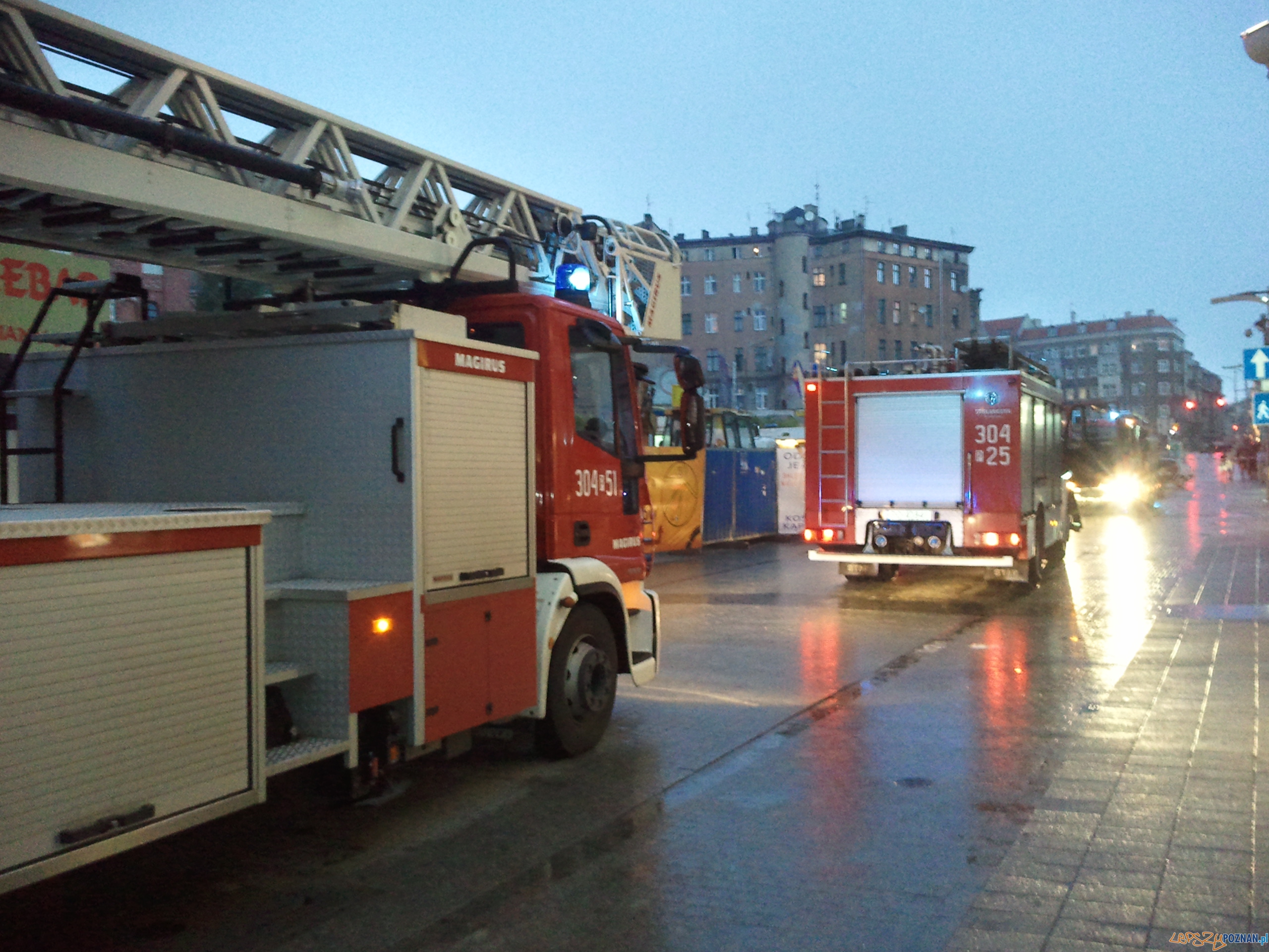 Zawalenie się ściany w opuszczonym budynku Foto: lepszyPOZNAN.pl/ gsm pr Zawalenie się ściany w opuszczonym budynku Foto: lepszyPOZNAN.pl/ gsm pr