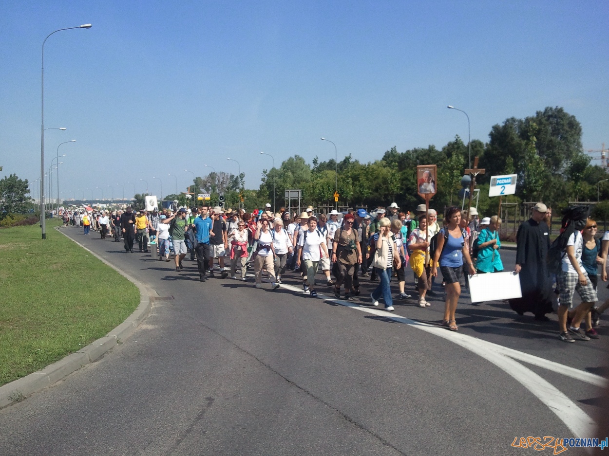 77 Piesza Poznańska Pielgrzymka na Jasną Górę Foto: lepszyPOZNAN.pl / gsm 77 Piesza Poznańska Pielgrzymka na Jasną Górę Foto: lepszyPOZNAN.pl / gsm