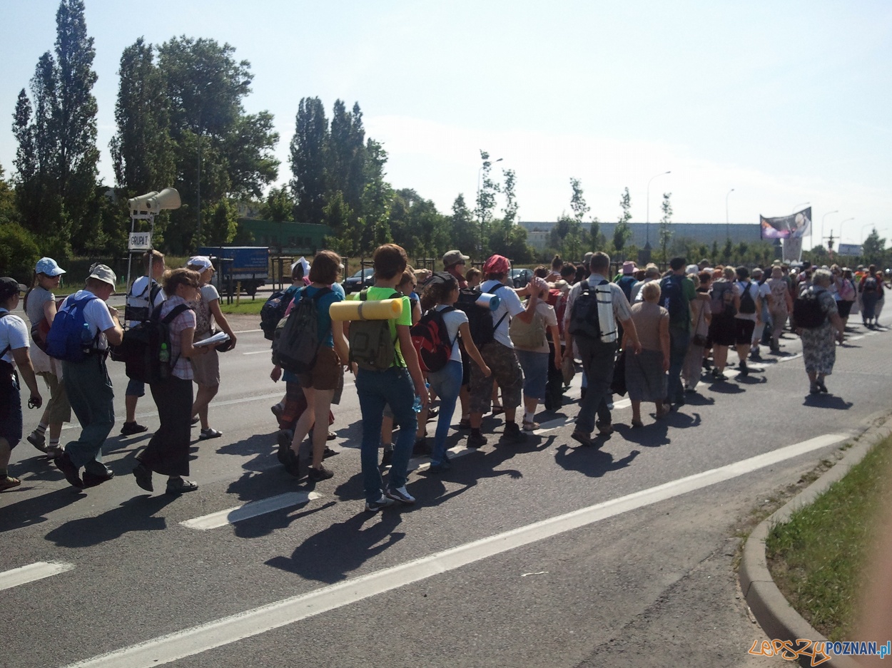 77 Piesza Poznańska Pielgrzymka na Jasną Górę Foto: lepszyPOZNAN.pl / gsm 77 Piesza Poznańska Pielgrzymka na Jasną Górę Foto: lepszyPOZNAN.pl / gsm