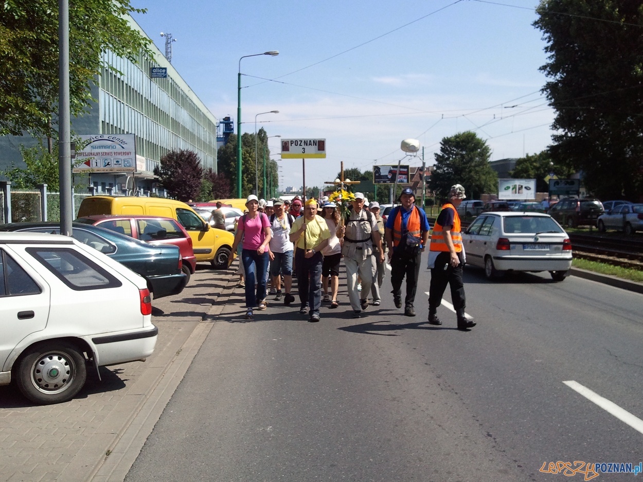77 Piesza Poznańska Pielgrzymka na Jasną Górę Foto: lepszyPOZNAN.pl / gsm 77 Piesza Poznańska Pielgrzymka na Jasną Górę Foto: lepszyPOZNAN.pl / gsm