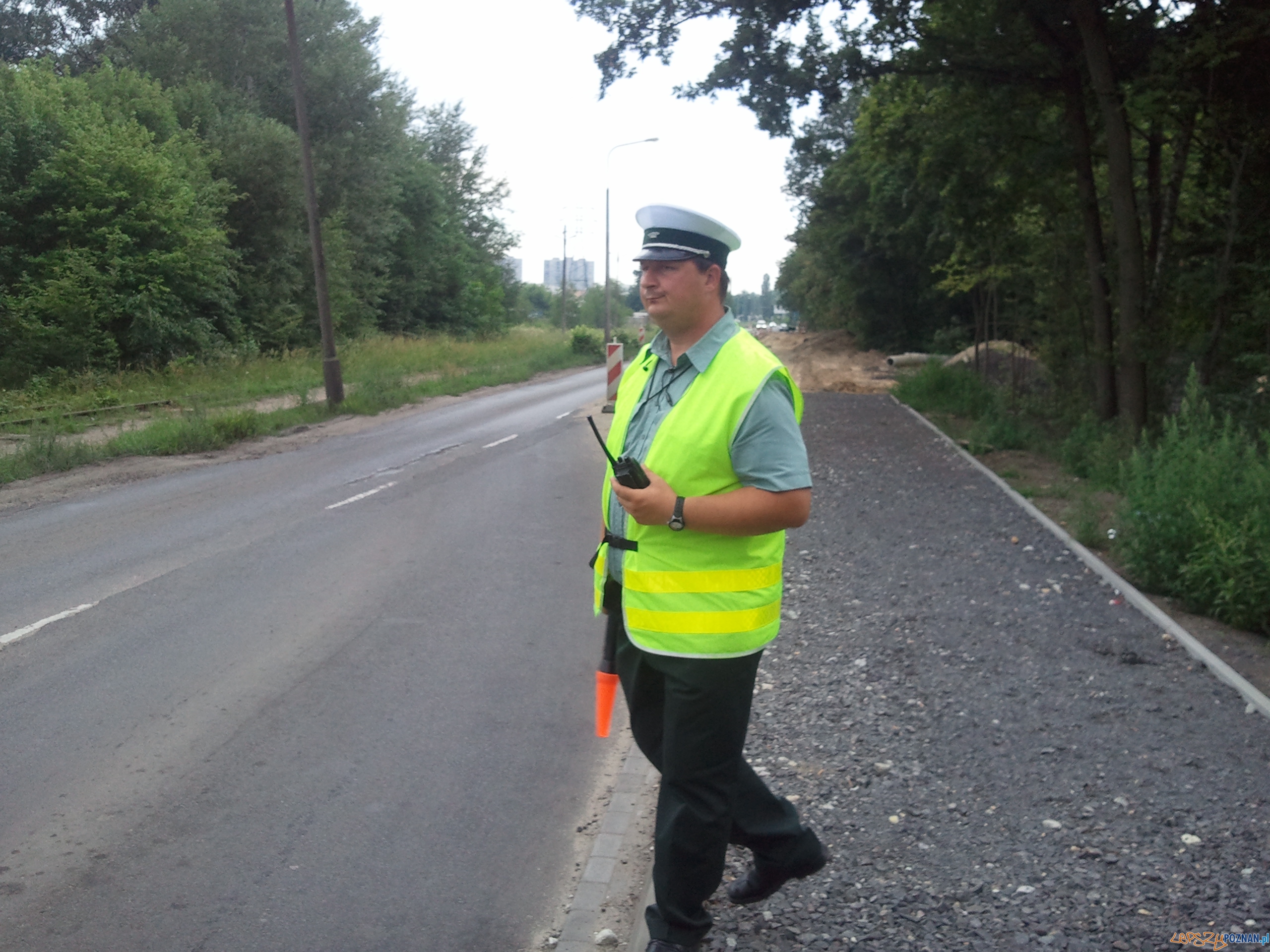 Arcybiskupa Dymka - tymczasowe sterowanie ruchem  Foto: lepszyPOZNAN.pl /gsm