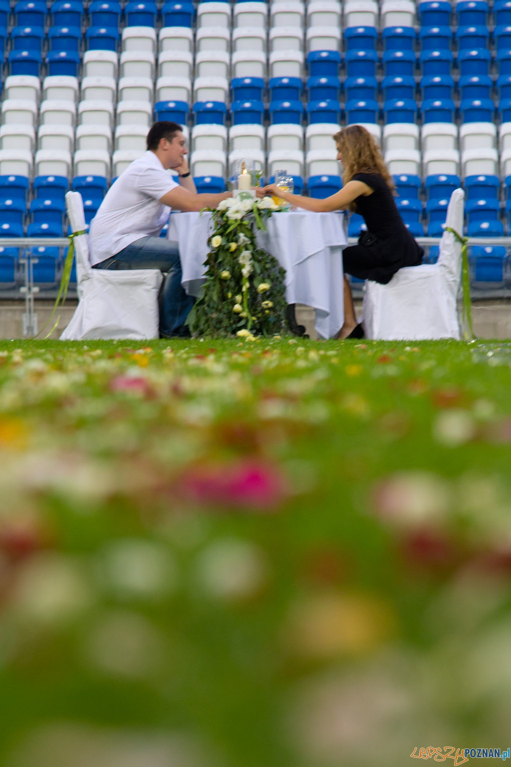 Kolacja na Stadionie Miejskim - 12.07.2011 r. Foto: lepszyPOZNAN.pl / Piotr Rychter Kolacja na Stadionie Miejskim - 12.07.2011 r. Foto: lepszyPOZNAN.pl / Piotr Rychter